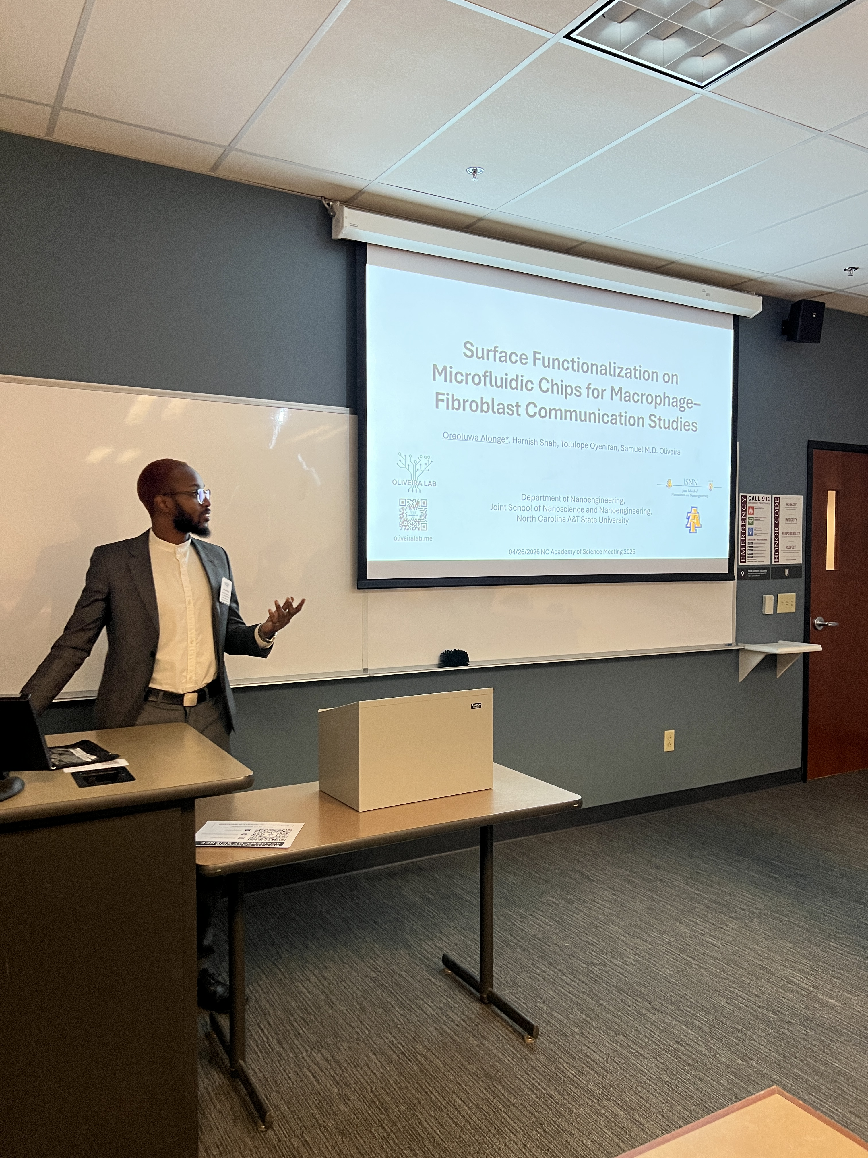Dr. Oliveira Presents at NanoSIMST 2025
